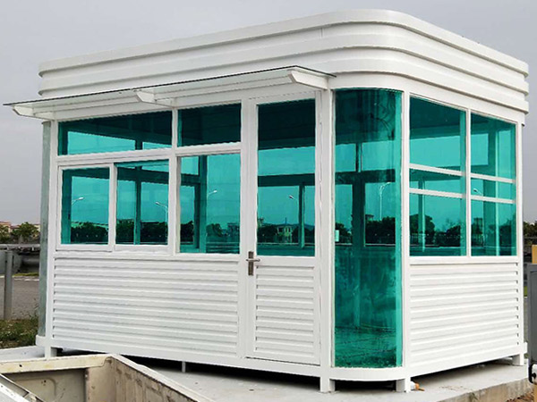 介紹下使用鋼結(jié)構(gòu)四川崗?fù)び惺裁刺攸c(diǎn)與優(yōu)勢？